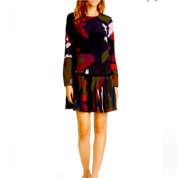 Ted Baker Dresses & Skirts - Ted Baker Rosarn Sapphire Printed Long Sleeve Tunic
Dress Black Size 3